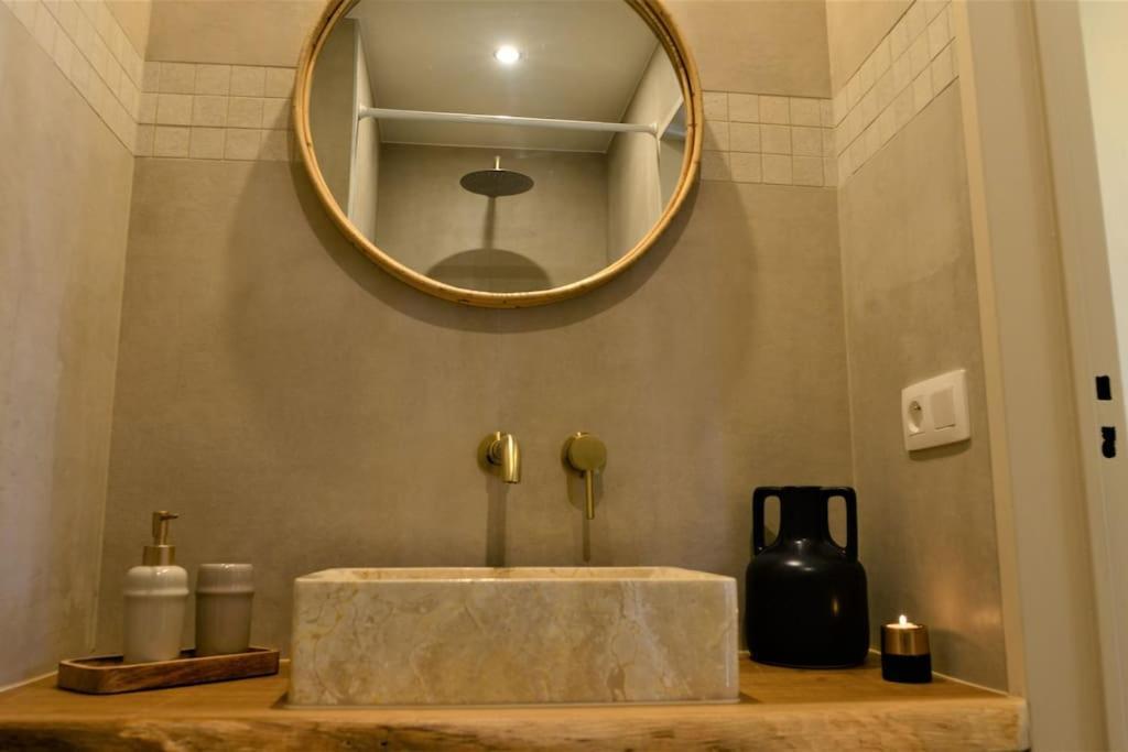 Downtown 2 Bdr Apartment ***** 3 Антверпен Екстериор снимка